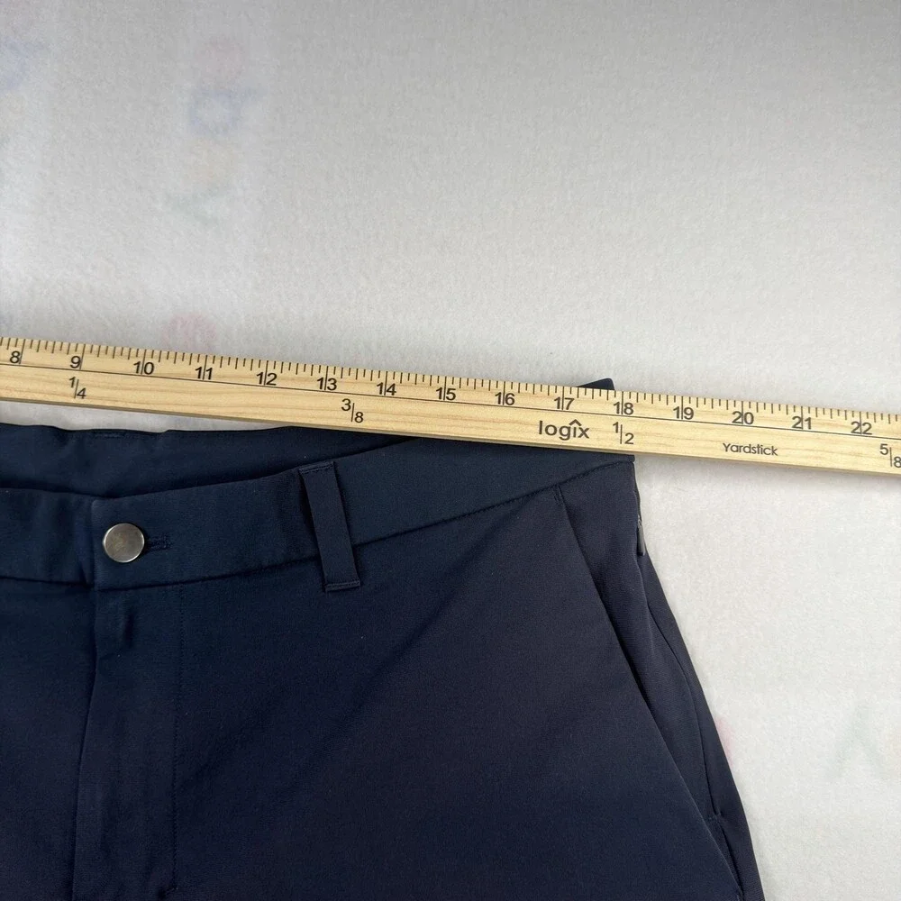 Lululemon Athletica Chino Shorts Mens 34 Blue 11 Inch Microfiber Casual Pockets